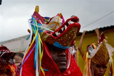 En Fotos Estas Son Las Cofrad As De Los Diablos Danzantes De Corpus