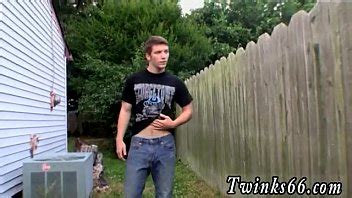 jeune gars garçon première fois des vidéos gratuites de sexe gay et mignon garçon jeune gars nu