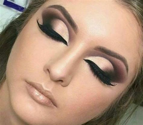 Cut Crease Makeup Aprenda O Passo A Passo Yüz Makyajı Saç Ve Makyaj