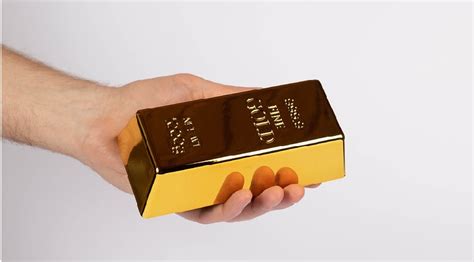 Critics Tell Young Men that Their Penises are NOT Golden (But They Are ...