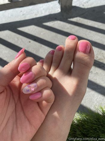 Eliza Eves Elizaevesxxx Peachesandpot Leaked Nude OnlyFans ShemaleLeaks