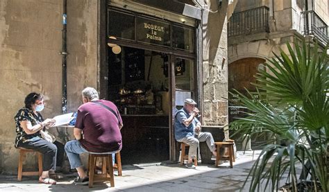 Bodega La Palma: Gothic Pillar - Culinary Backstreets