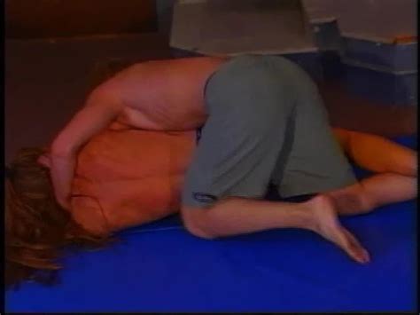 Lindsay Vs Greg 2 Muscular Woman Muscular Woman Porn XHamster