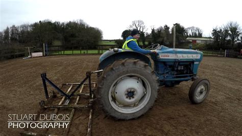 Landleveling With Ford 3000 Youtube