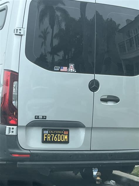 A curmudgeon might secretly be the most generous neighbor 1