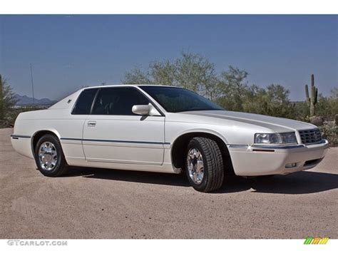 White Diamond 2001 Cadillac Eldorado Esc Exterior Photo 70924279