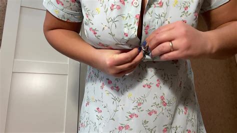 Sexy Busty Girlfriend Has Fun With Her Pussy Before Sex XNXX