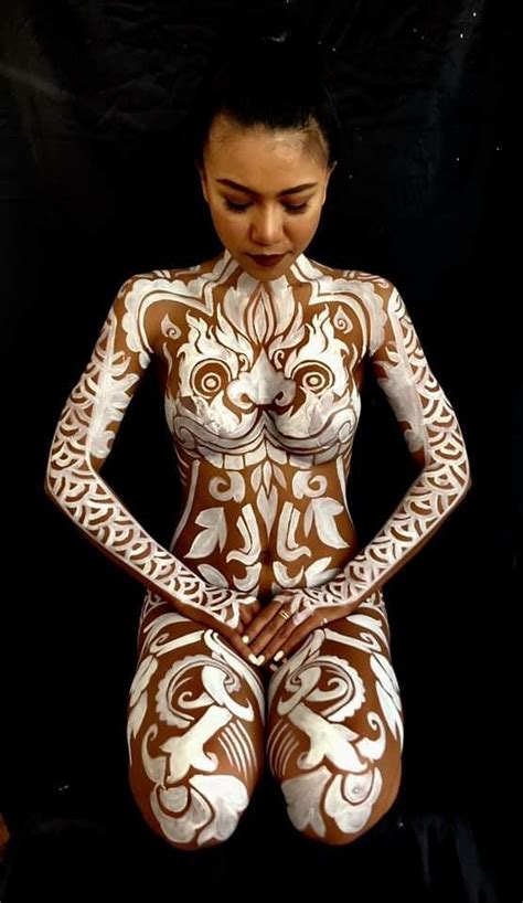 Pin By Crea Sandrine On Face Painting Creabody Body Art Painting