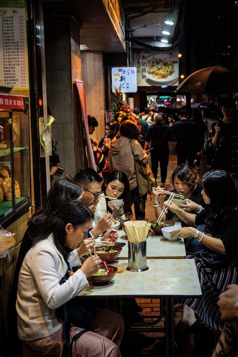 台灣人眼中的香港人：第一印象很兇、「港普」超可愛，這些行為讓台灣人好驚訝 A Day Magazine