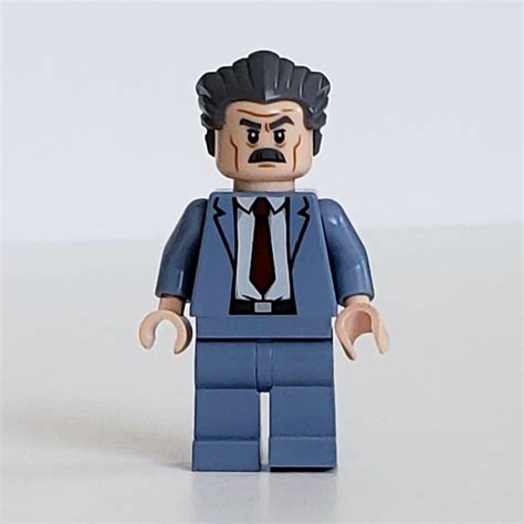 Lego Set Fig 004895 J Jonah Jameson Rebrickable Build With Lego