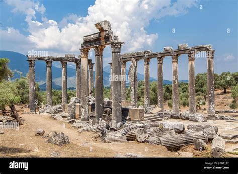 Temple Of Zeus In Euromos Stock Photo Alamy