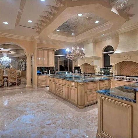 Spacious And Beautiful Luxury Kitchen Design Luxury Kitchens Dream