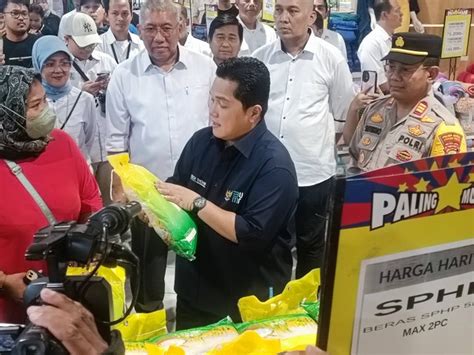 Jokowi Jor Joran Guyur Bansos Kenapa Beras Tetap Mahal Ini Kata Erick