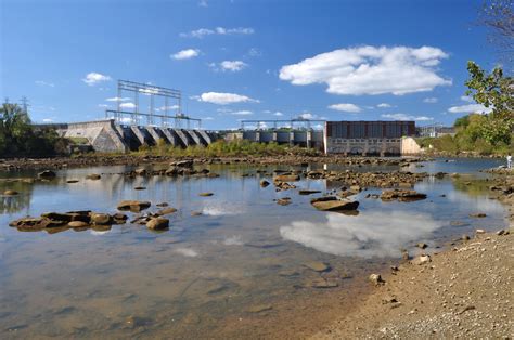 Lake Wylie Dam Am 140 M Fletcher Flickr