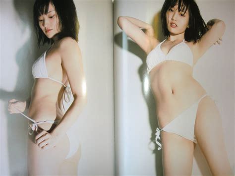 山本彩 写真集 Sayaka Yamamoto 初版 生写真2枚付 送料198円その他｜売買されたオークション情報、yahooの商品情報を