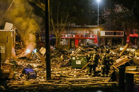 Seattle Gas Explosion Levels 2 Buildings And Injures 9 Firefighters The New York Times