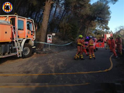 Evolución favorable del incendio en la zona de la Casella de Alzira