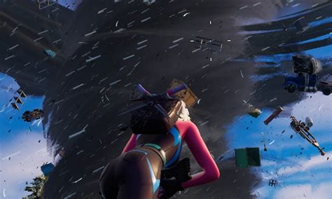 Fortnite Adds Tornadoes And Lightning In New Update