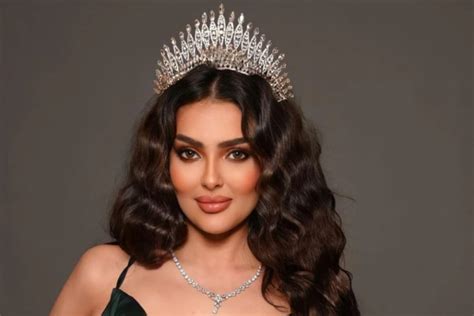 suudi arabistan tarihinde bir ilk guezellik yarismasina katildi