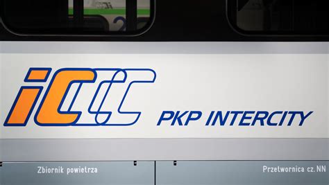 Za Bilet Na Poci G Te Zap Acisz Wi Cej Pkp Intercity Podnosi Ceny