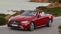 Novos Mercedes Classe E cupê e cabrio mudam estilo e interior para a