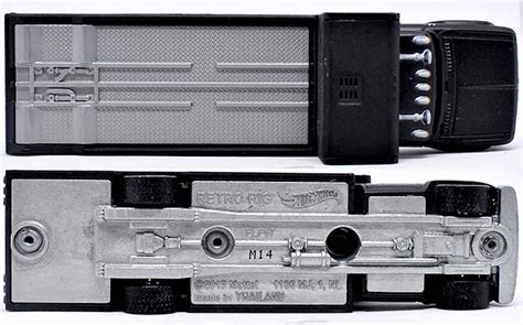 RETRO RIGのレビューBLACK HOLE RACINGのトランスポーター FYT09 Hot Wheels 情報まとめ ホットウィール にわかマニア