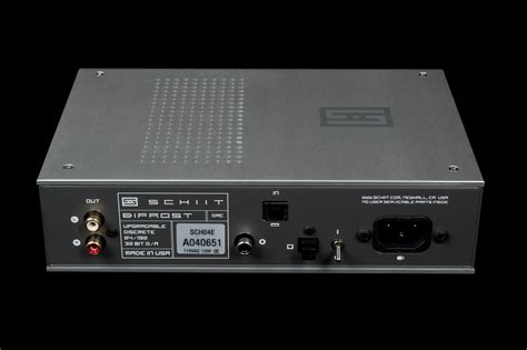 Schiit Audio, Headphone amps and DACs made in USA.