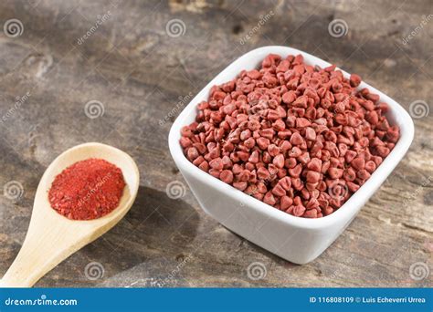 Organic Powdered Achiote Powder. Achiote Natural Pigment - Bixa Orellana Stock Image - Image of ...