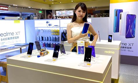 Realme 首間實體店面信義威秀亮相 限定優惠「敢越級」開催中！ Saydigi Tech 點子科技