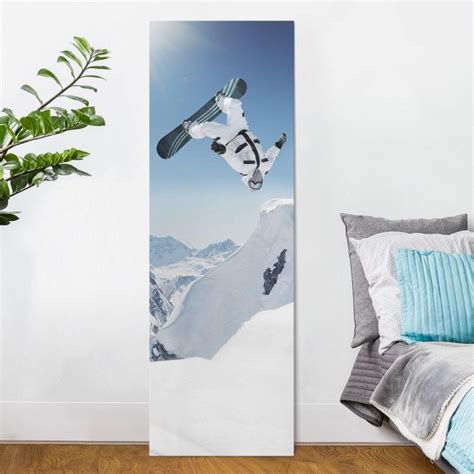 Fliegender Snowboarder Leinwandbild Im Hochformat Paneel Bilderwelten