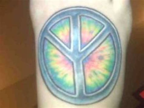 Peace Sign Tattoo And Peace Sign Tattoo Meanings-Peace Sign Tattoo ...