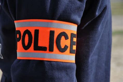 Devenir Policier Comment Entrer Dans La Police Recrutement