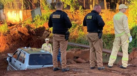 Homem Morre Após Carro Cair Em Rio E Corpo Só é Encontrado Pela Manhã