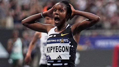 Faith Kipyegon Shatters Womens Mile World Record By Nearly Five