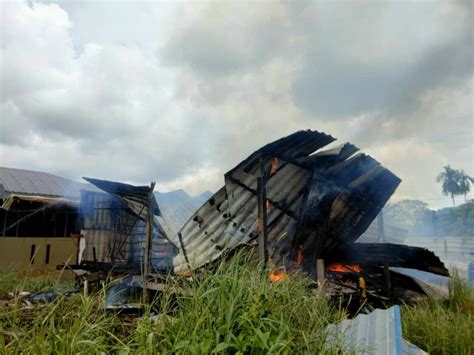 Rumah Baru Siap Dibina Musnah Dalam Kebakaran Utusan Borneo Online