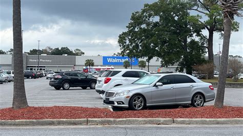 Video Man Arrested After Pepper Spraying Escambia County Deputy