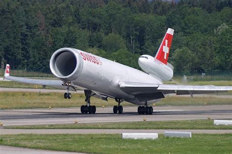 Doctored plane pictures