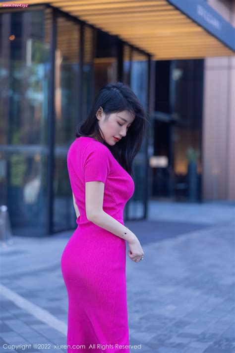 Hit X Hot Vol Mia Page