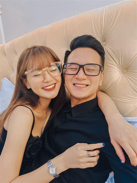 Hot girl dân tộc trải qua 2 lần vượt cạn vẫn xinh như gái 18