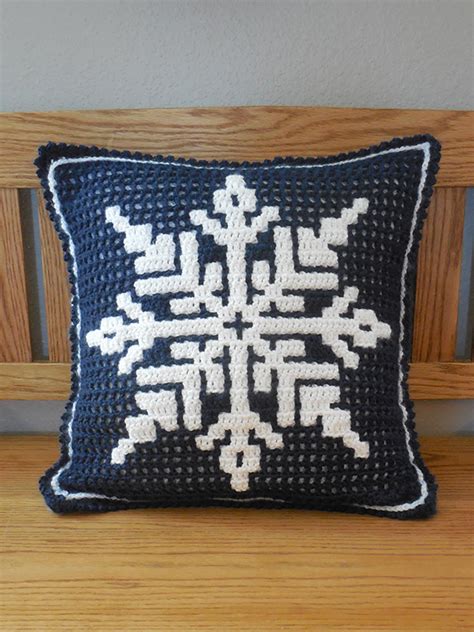 Bold Snowflake Pillow Set - Kathryn Clark Crochet