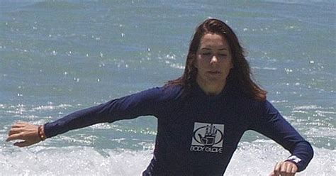 Retro Bikini Princess Mary Goes Barefoot In A Brown Bikini At Byron Bay New South Wales