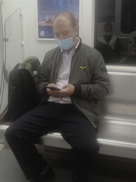 Chubby Guys Street Snapping Amateur Average Looking Uncle With No Other Sparks