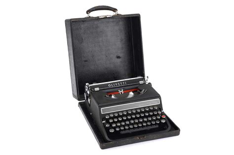 Lot 860 - An Olivetti Typewriter,