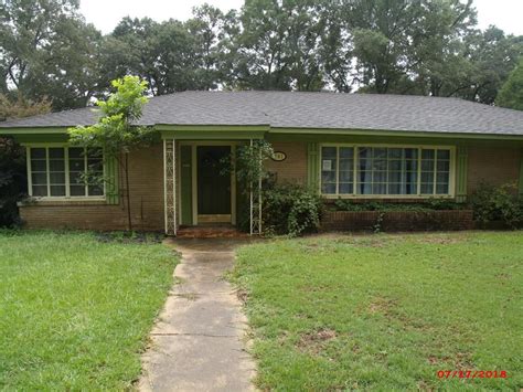 201 Mississippi St, McComb, MS 39648 | Trulia