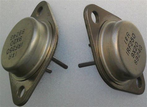 IRF250=2N6766 200V, N-CHANNEL MOSFET Rdson 0.09 Ohm 30A 150W TO-3 NOS ...