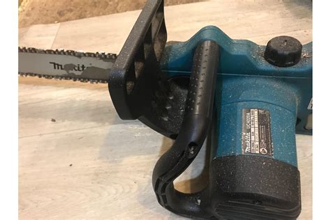 Цепь (16"; 1.1 мм; 56 звеньев; 3/8") для пил Makita UC4010A, UC4001A ...