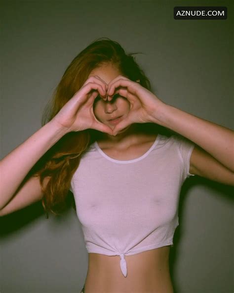 ALEXINA GRAHAM Nude AZNude