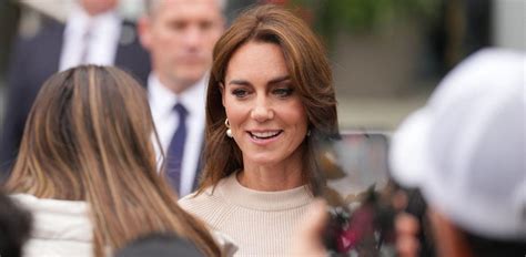 Kate Middleton Is Making A Statement With Her Wardrobe Choices