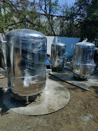 Bulk Milk Cooler Bmc At Rs 300000 Bulk Milk Chiller In Narasingapuram