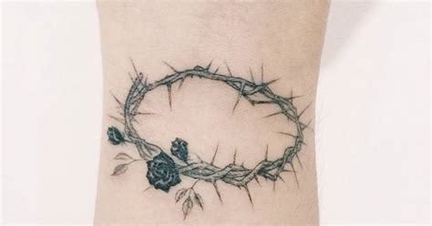 Tatuajes de coronas de espinas | Tattoofilter